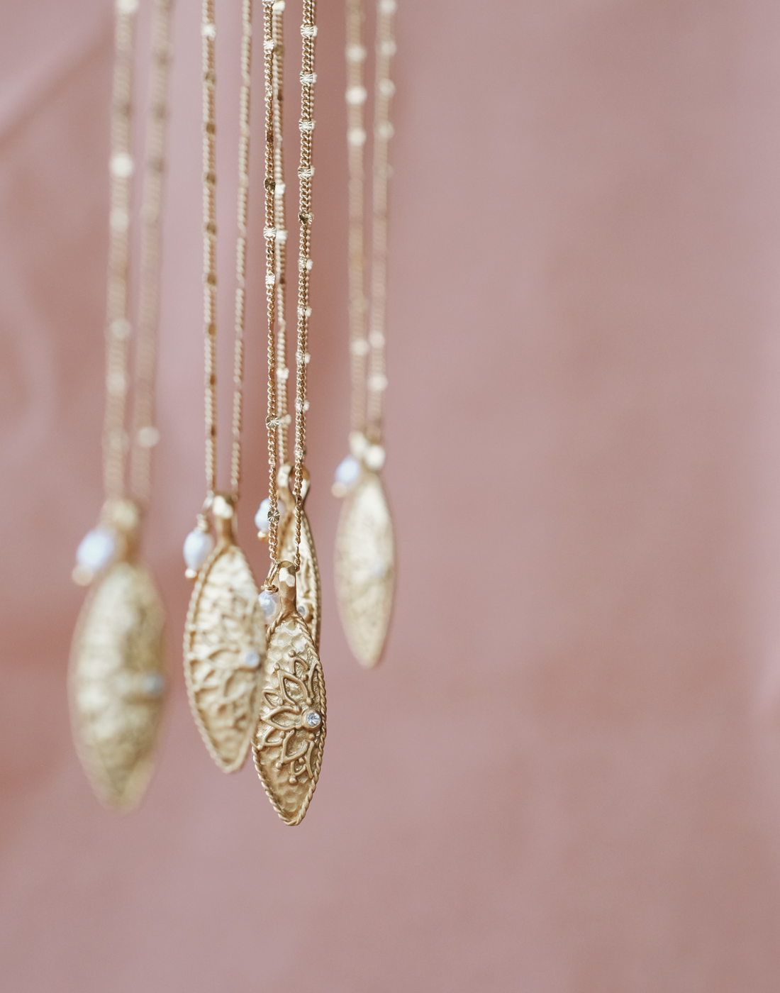 • Liyer-oro •