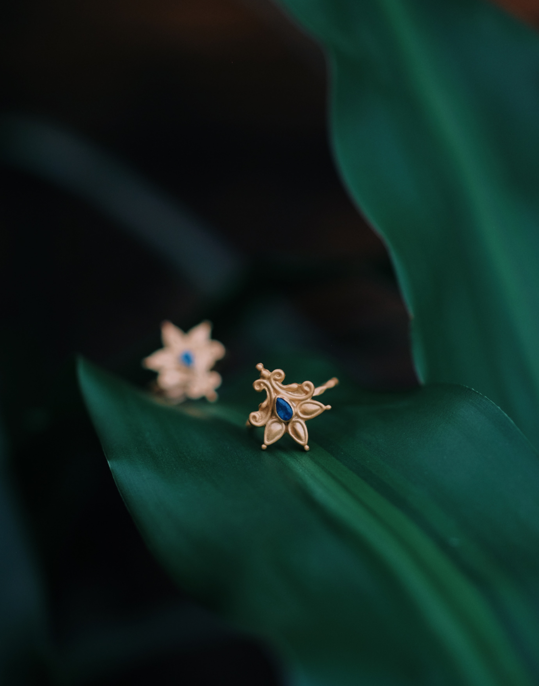 • Nusa-oro •