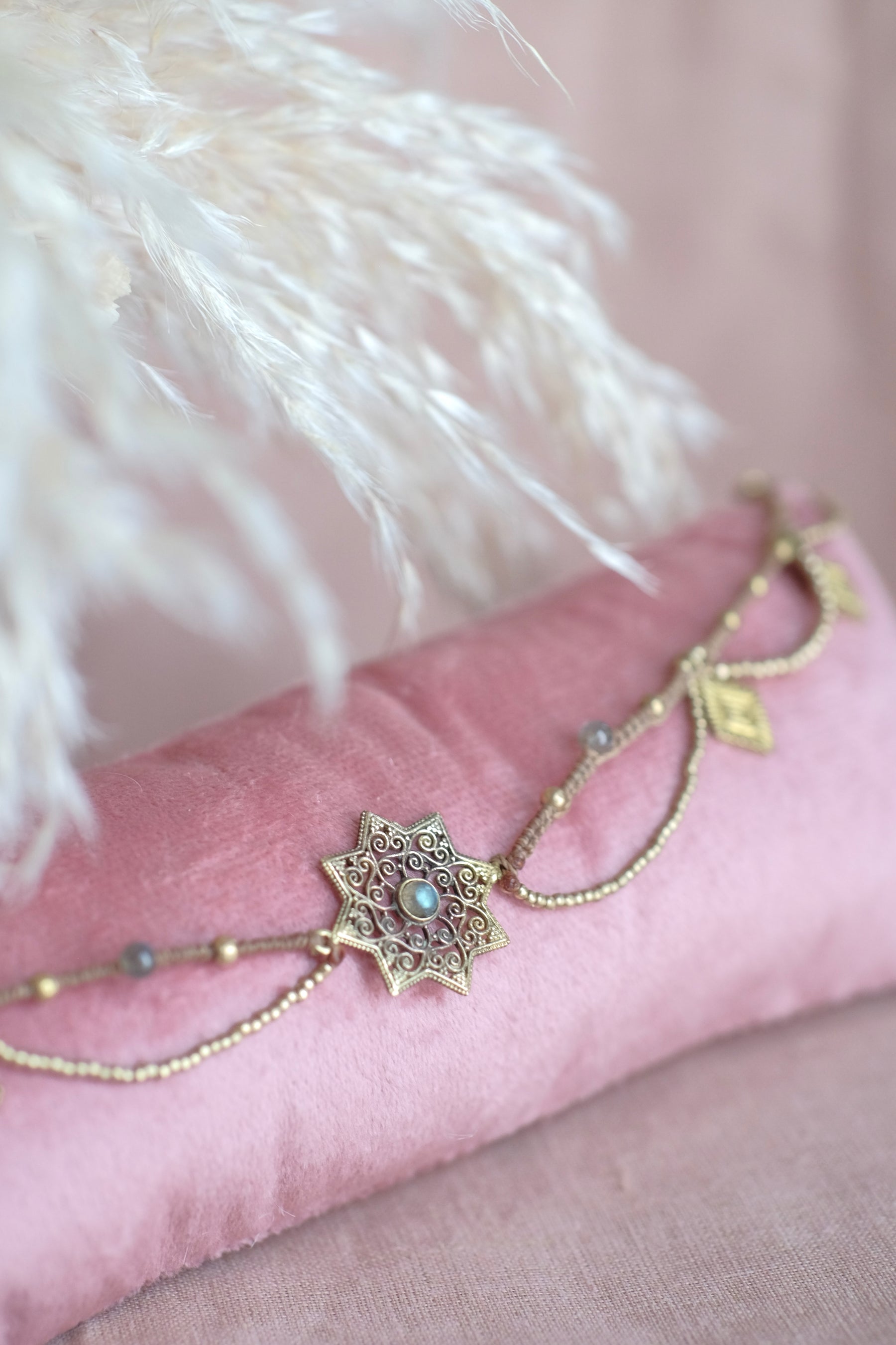 •☽ Indira ☾•